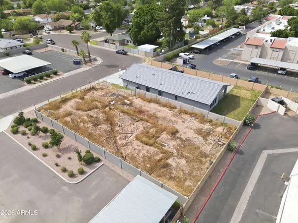 425 N MATLOCK Street #B, Mesa, AZ 85203