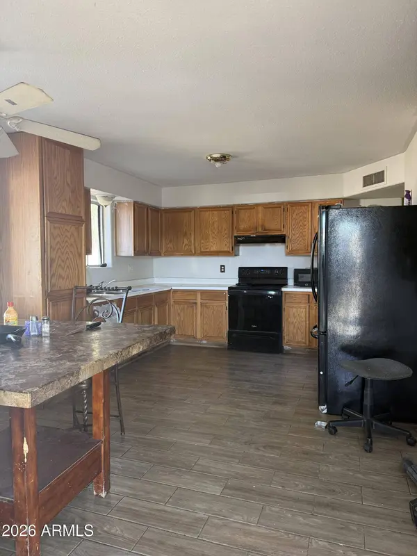 413 S 107TH Street, Mesa, AZ 85208