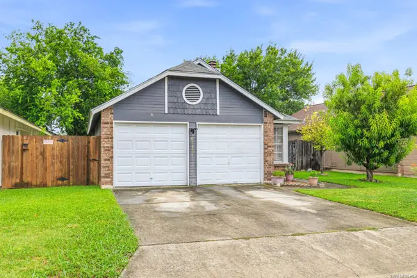 10126 Pebblestone, San Antonio, TX 78250