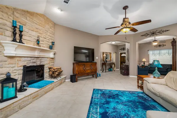 3721 Poets CT, Montgomery, TX 77356