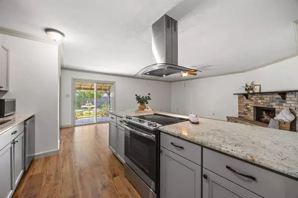 5505 Rutledge Drive, The Colony, TX 75056