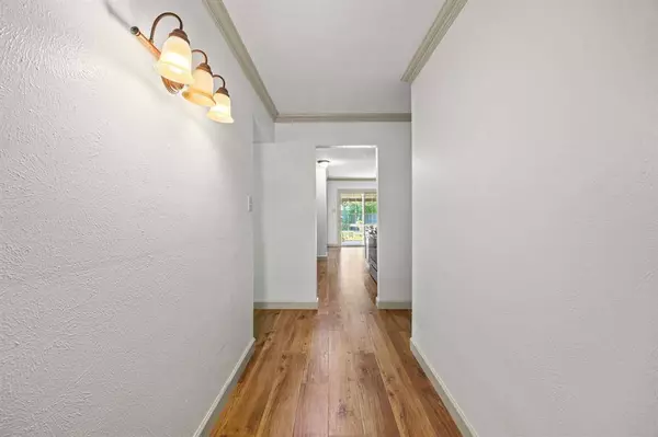 5505 Rutledge Drive, The Colony, TX 75056