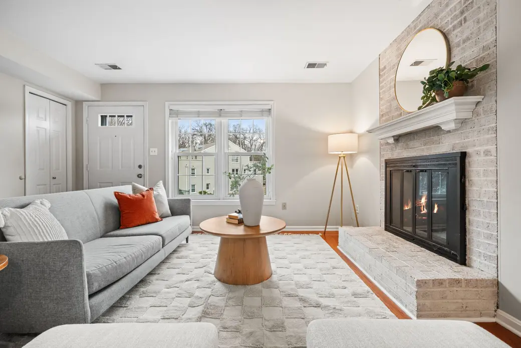 The Forest Knoll Flat for Sale | Affordable South Arlington Condo Near Trails and Transit