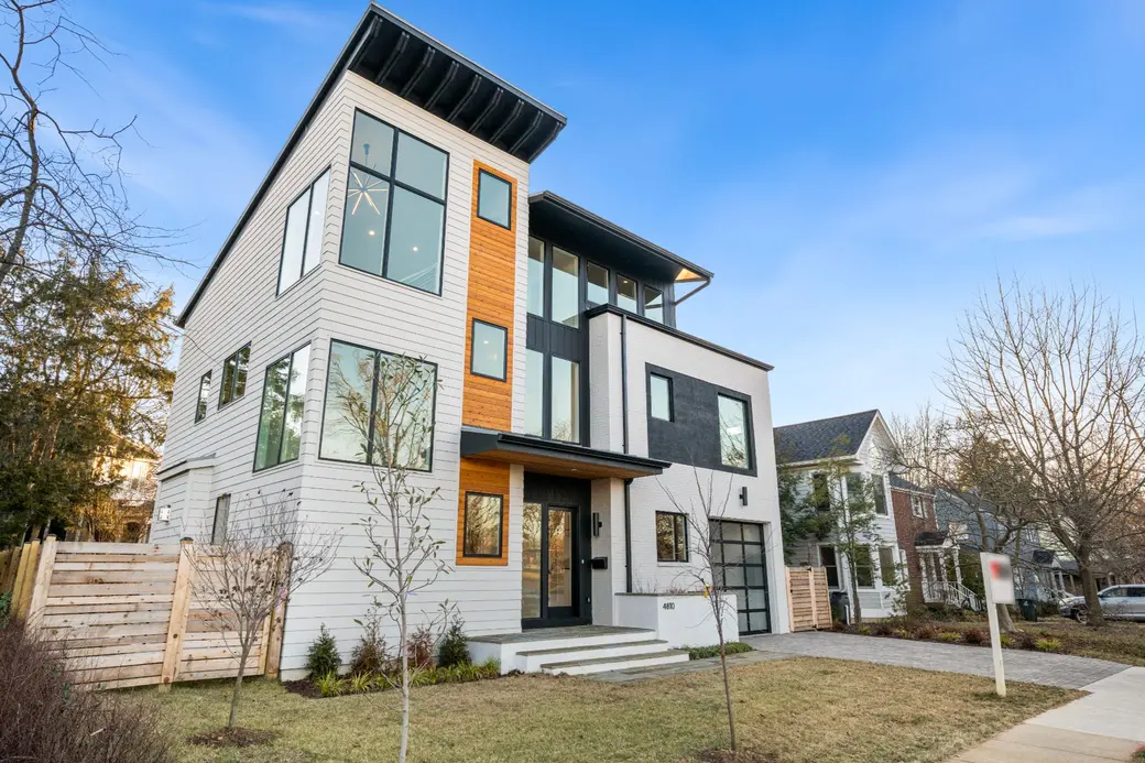 Best Builders in Arlington VA: What Buyers and Sellers Need to Know Before Building