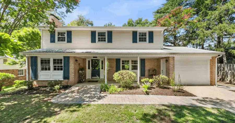 How Do You Sell Your Home When You're Retiring and Moving Out of State?