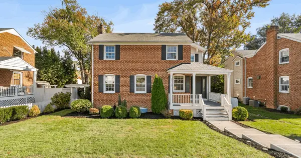 Looking for a 3 Bed, 2.5 Bath House in North Arlington Under $1.5M?