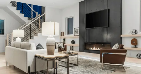 What Do You Do When a House Doesn't Sell in Six Months?