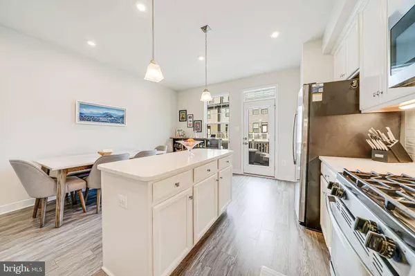 2646 VELOCITY RD, Herndon, VA 20171