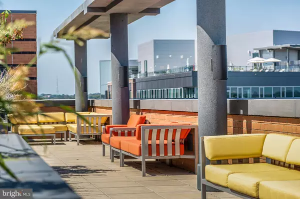 2000 CLARENDON BLVD #307, Arlington, VA 22201