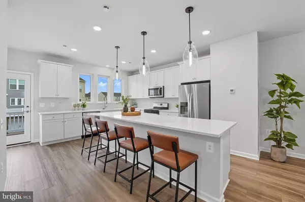 15061 JAXTON SQUARE LN, Haymarket, VA 20169