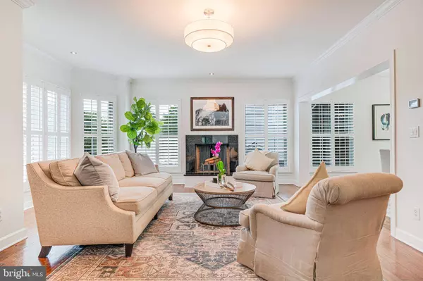 1620 N GEORGE MASON DR, Arlington, VA 22205