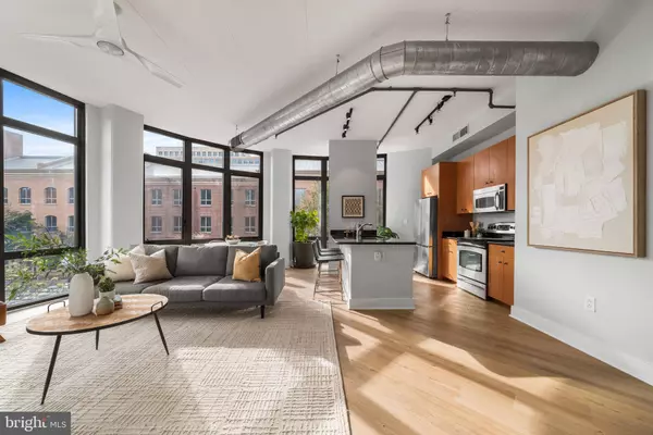 520 JOHN CARLYLE ST #228, Alexandria, VA 22314