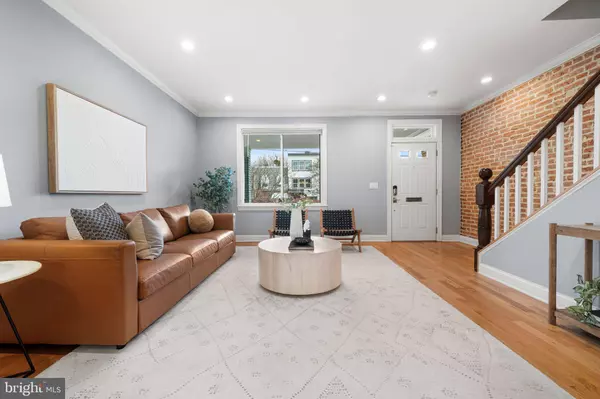 5302 7TH ST NW, Washington, DC 20011