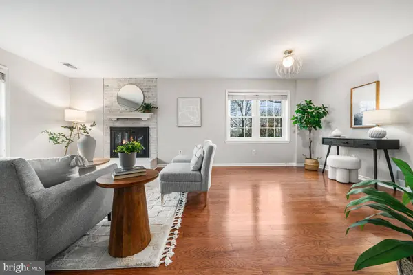 4931 7TH RD S #4931, Arlington, VA 22204