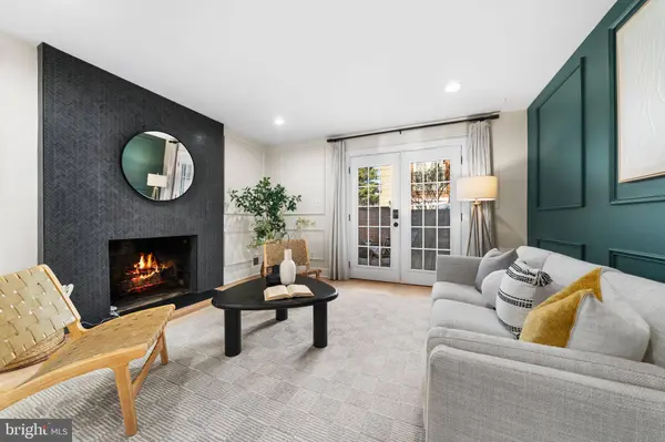 6707 WASHINGTON BLVD #D, Arlington, VA 22213