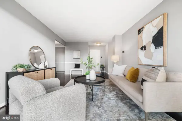 4500 S FOUR MILE RUN DR #710, Arlington, VA 22204