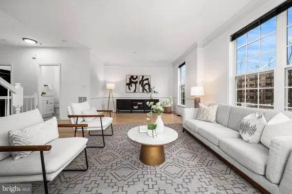 12180 ABINGTON HALL PL #207, Reston, VA 20190