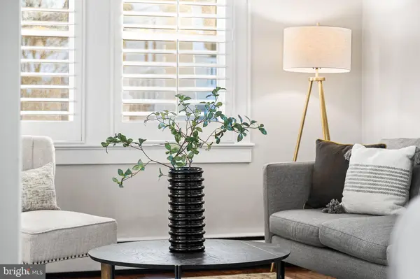 2000 N CULPEPER ST, Arlington, VA 22207