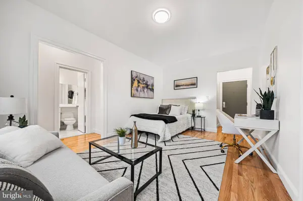 105 6TH ST SE #205, Washington, DC 20003