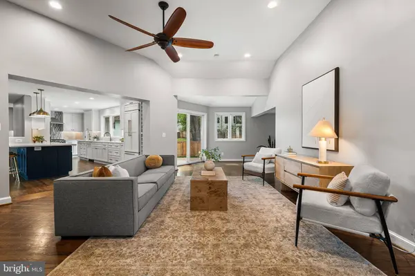 5400 WILLIAMSBURG BLVD, Arlington, VA 22207