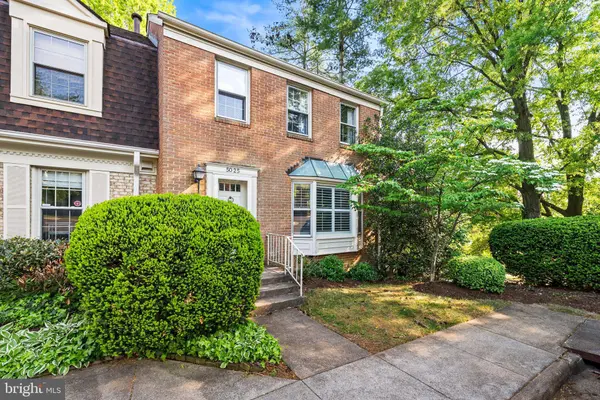 5025 DOMAIN PL #26, Alexandria, VA 22311