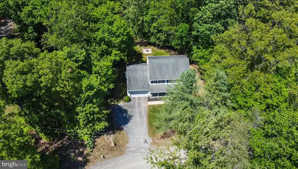9914 BENT TREE LN, Manassas, VA 20111