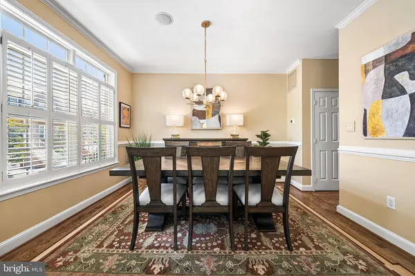 4648 LAMBERT DR, Alexandria, VA 22311