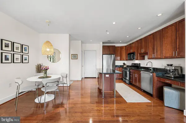 1800 WILSON BLVD #318, Arlington, VA 22201