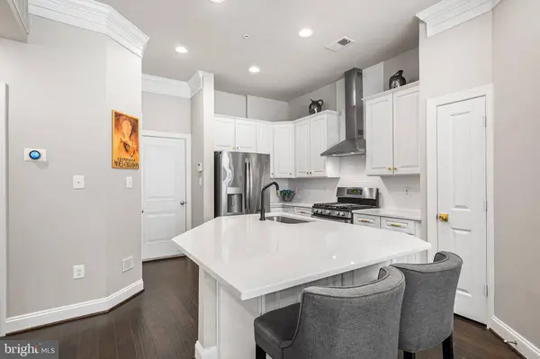1316 S QUINN ST, Arlington, VA 22204