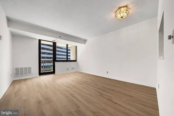 1805 CRYSTAL DR #315S, Arlington, VA 22202