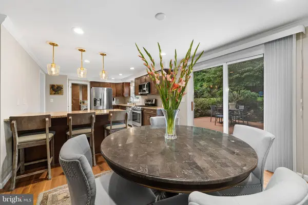 2726 WELCOME DR, Falls Church, VA 22046