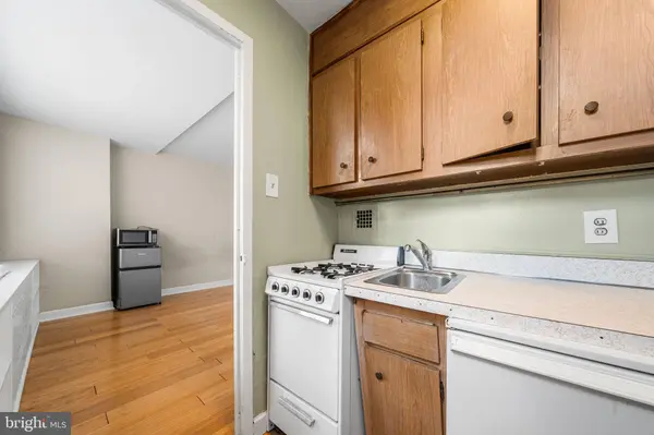 1121 ARLINGTON BLVD #534, Arlington, VA 22209