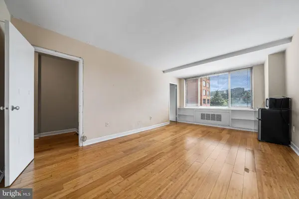 1121 ARLINGTON BLVD #534, Arlington, VA 22209