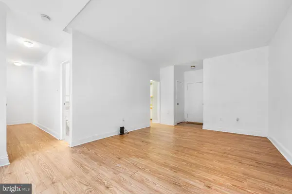 1021 ARLINGTON BLVD #241, Arlington, VA 22209