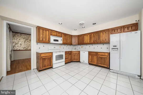 8114 LANGBROOK RD, Springfield, VA 22152