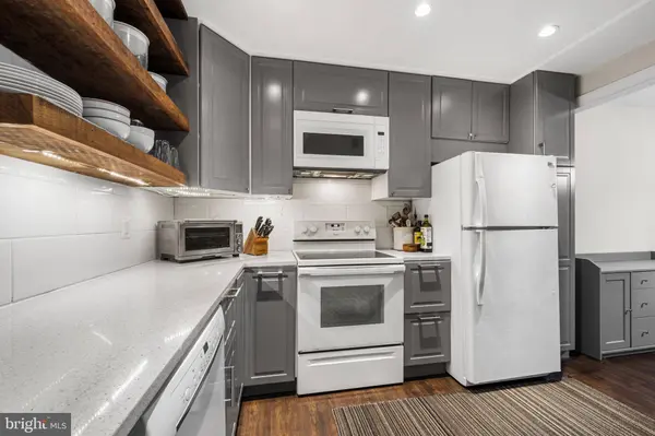 2923C S WOODLEY ST #1, Arlington, VA 22206