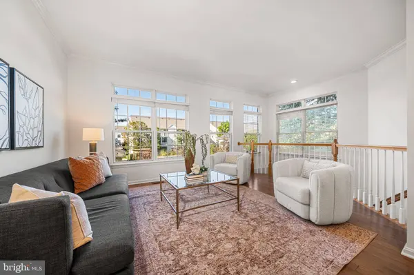 5413 CHEYENNE KNOLL PL, Alexandria, VA 22312