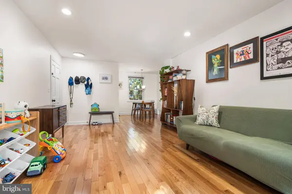 3201 S STAFFORD ST #B2, Arlington, VA 22206