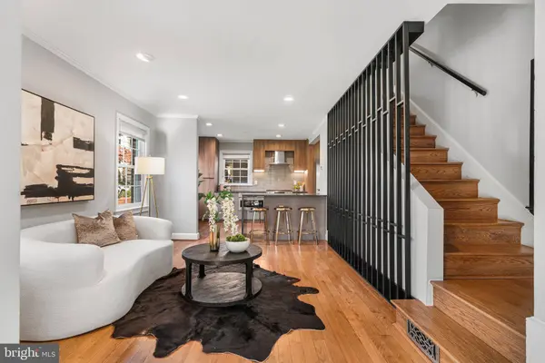 2719 N EDISON ST, Arlington, VA 22207