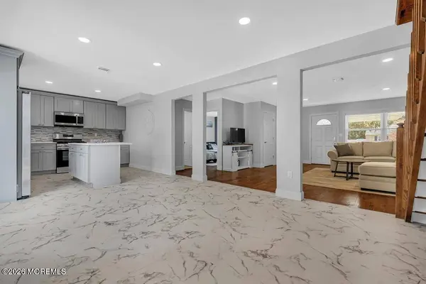 11431145 Roe Avenue, Point Pleasant, NJ 08742