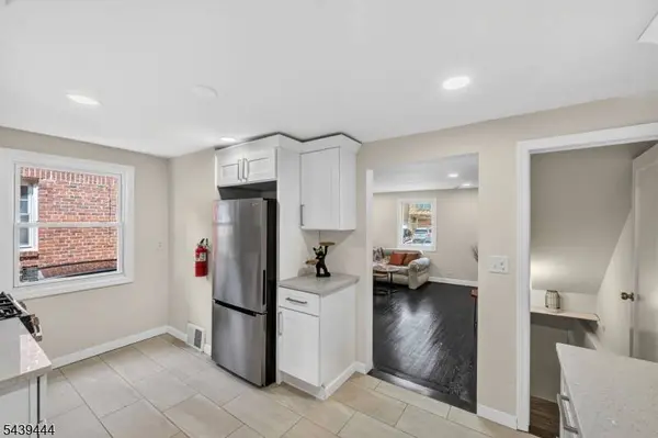 1380 Hamilton St, Elizabeth City, NJ 07208