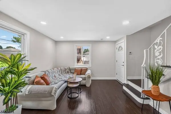 1380 Hamilton St, Elizabeth City, NJ 07208