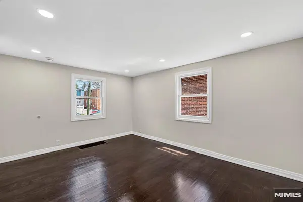 1378 Hamilton ST, Elizabeth, NJ 07208