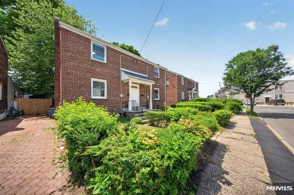 1378 Hamilton ST, Elizabeth, NJ 07208