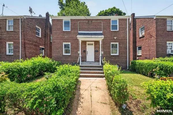1378 Hamilton ST, Elizabeth, NJ 07208