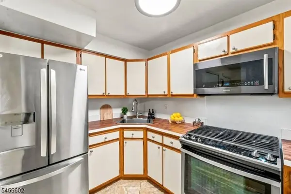 1338 Lavender Ct, Mahwah Twp., NJ 07430