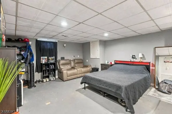 27 Harrison Ave, Carteret Boro, NJ 07008