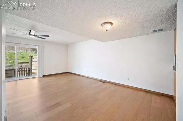 2520 Hamlet LN #A, Colorado Springs, CO 80918