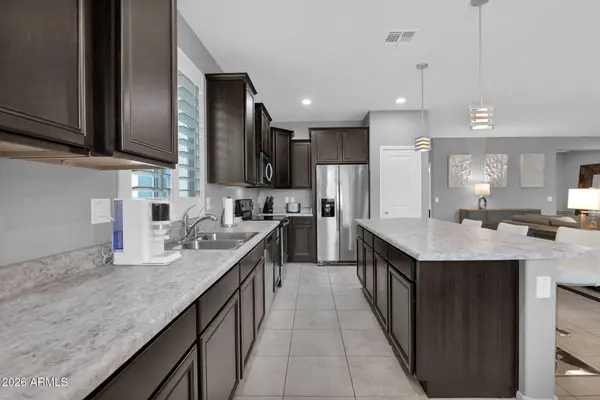 10219 W LAWRENCE Lane, Peoria, AZ 85345