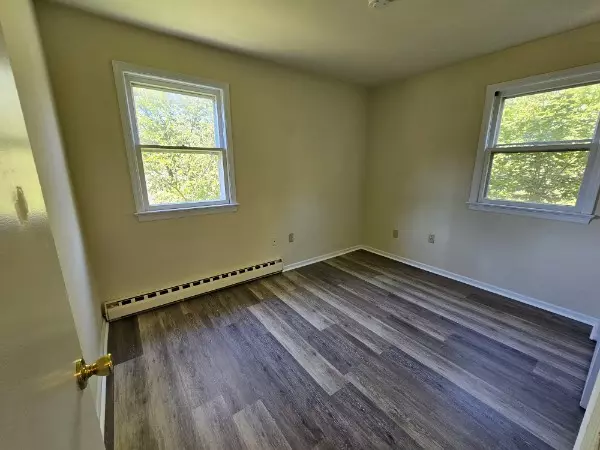 Sellersville, PA 18960-2354,63 N Main St #65D